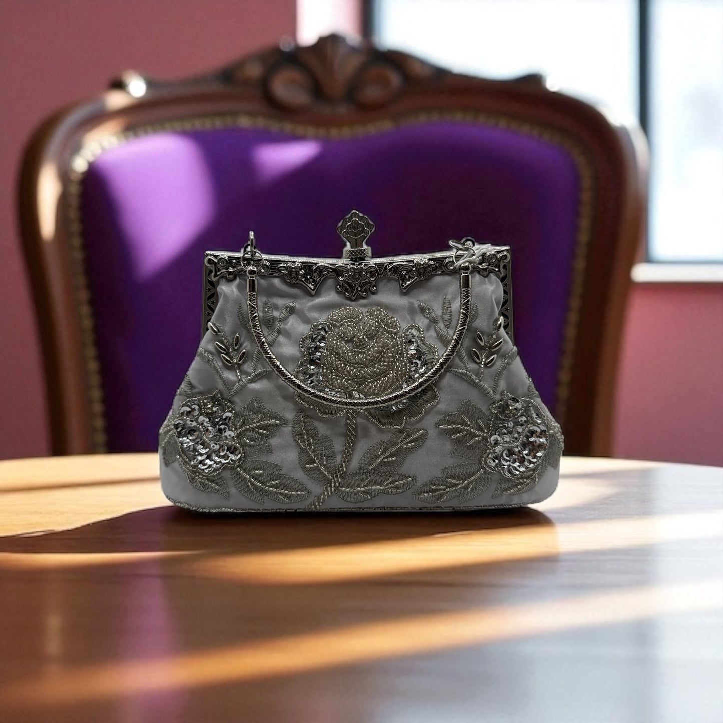 Vintage Style beaded Handbag