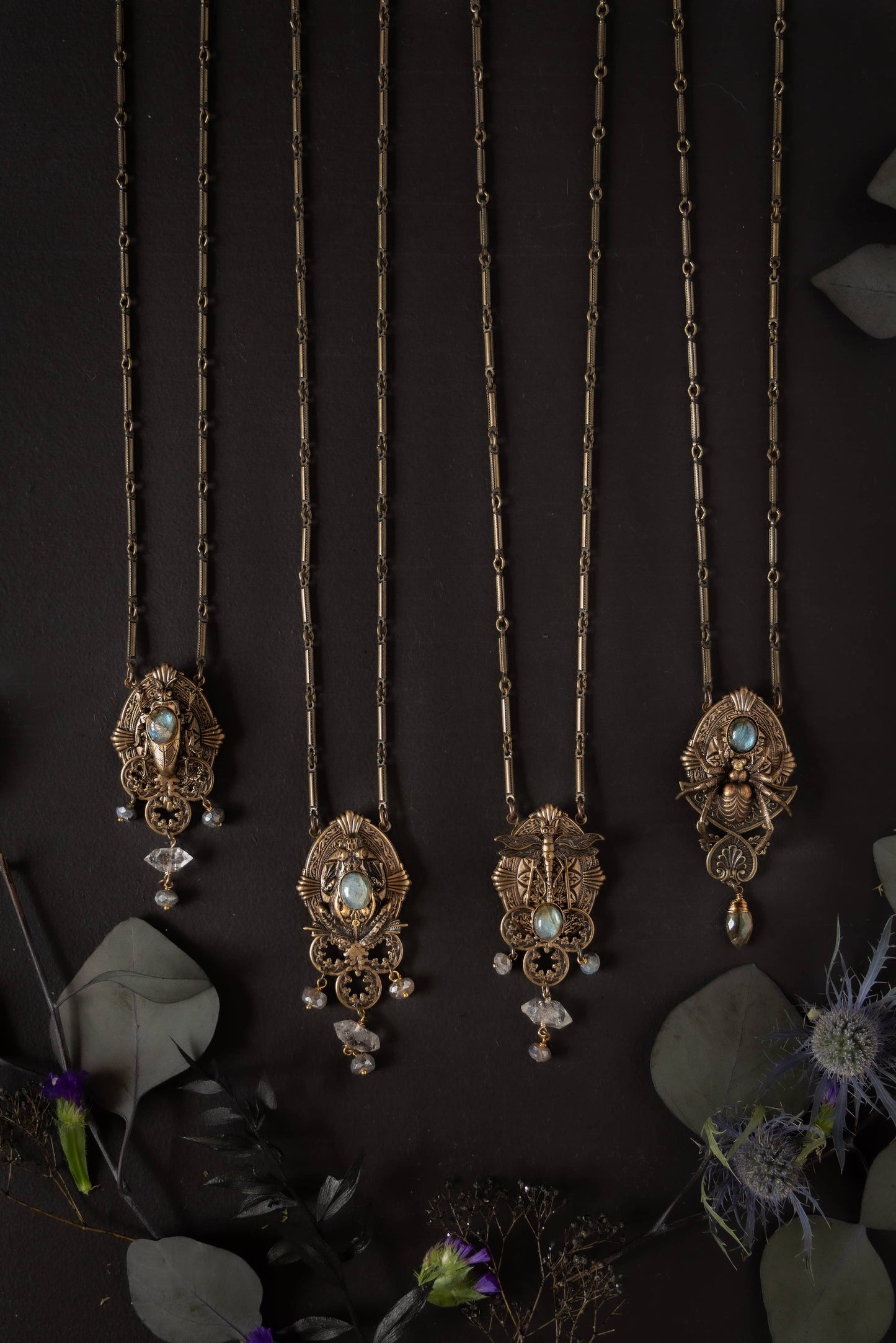 Animalis Amulet