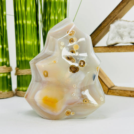 Natural Agate flame Crystal Tower