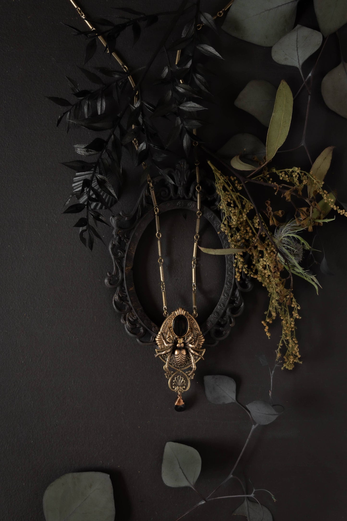 Animalis Amulet